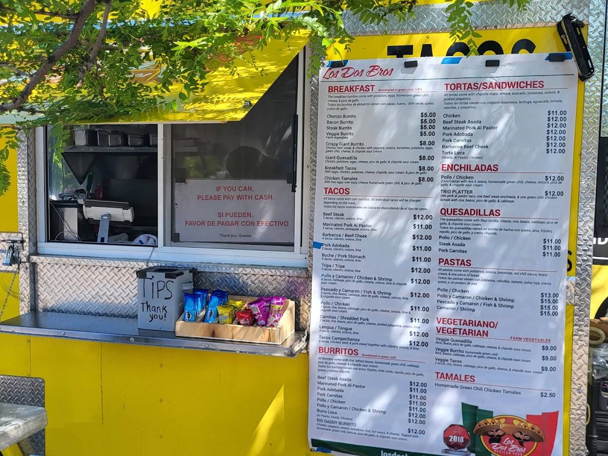 Los Dos Bros Food Truck restaurant in Boulder - photo 4