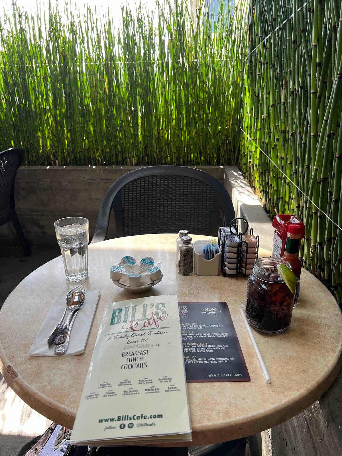 Bill's Café - Willow restaurant in San Jose - photo 5