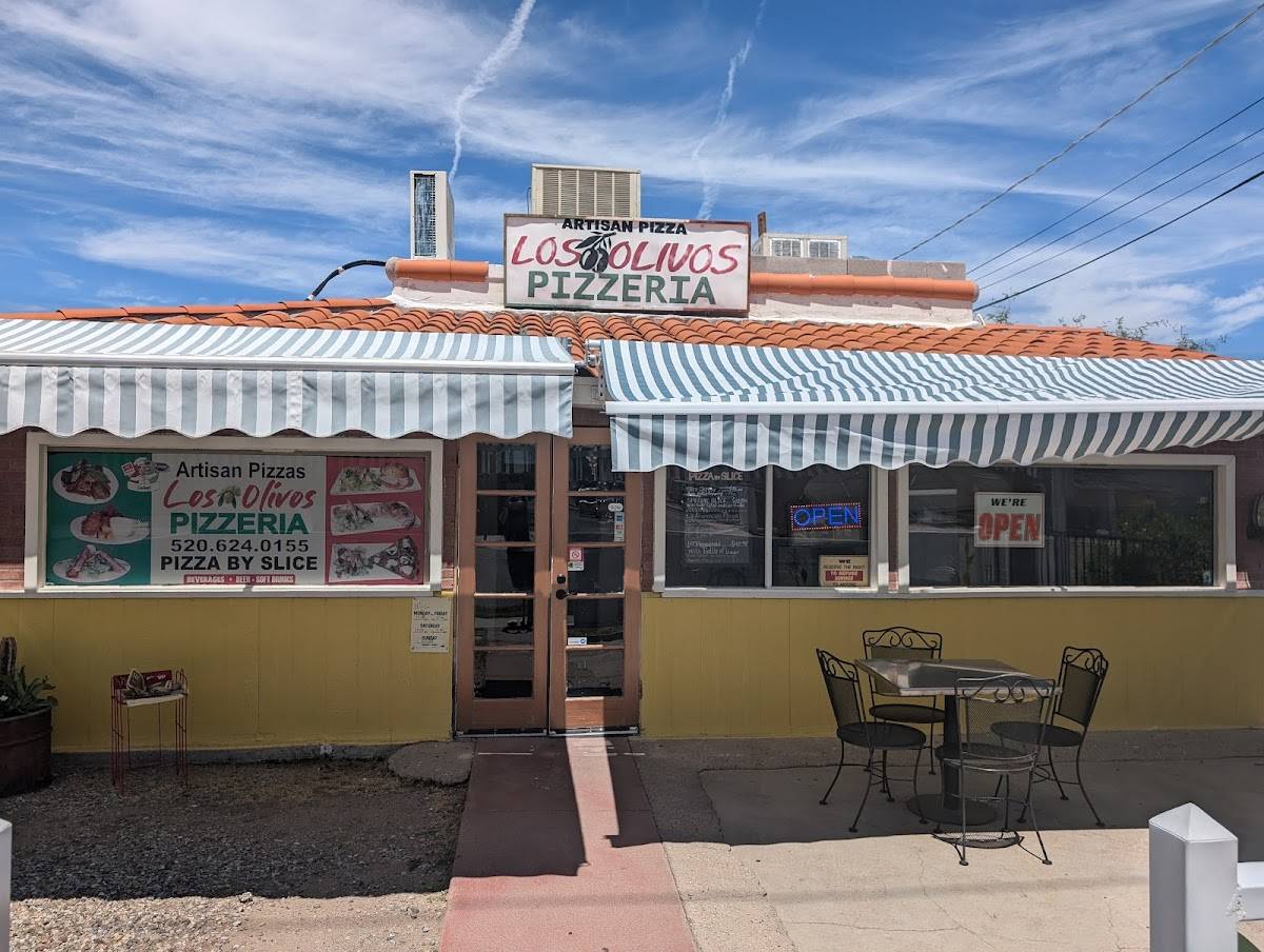 Los Olivos restaurant in Tucson - photo 3
