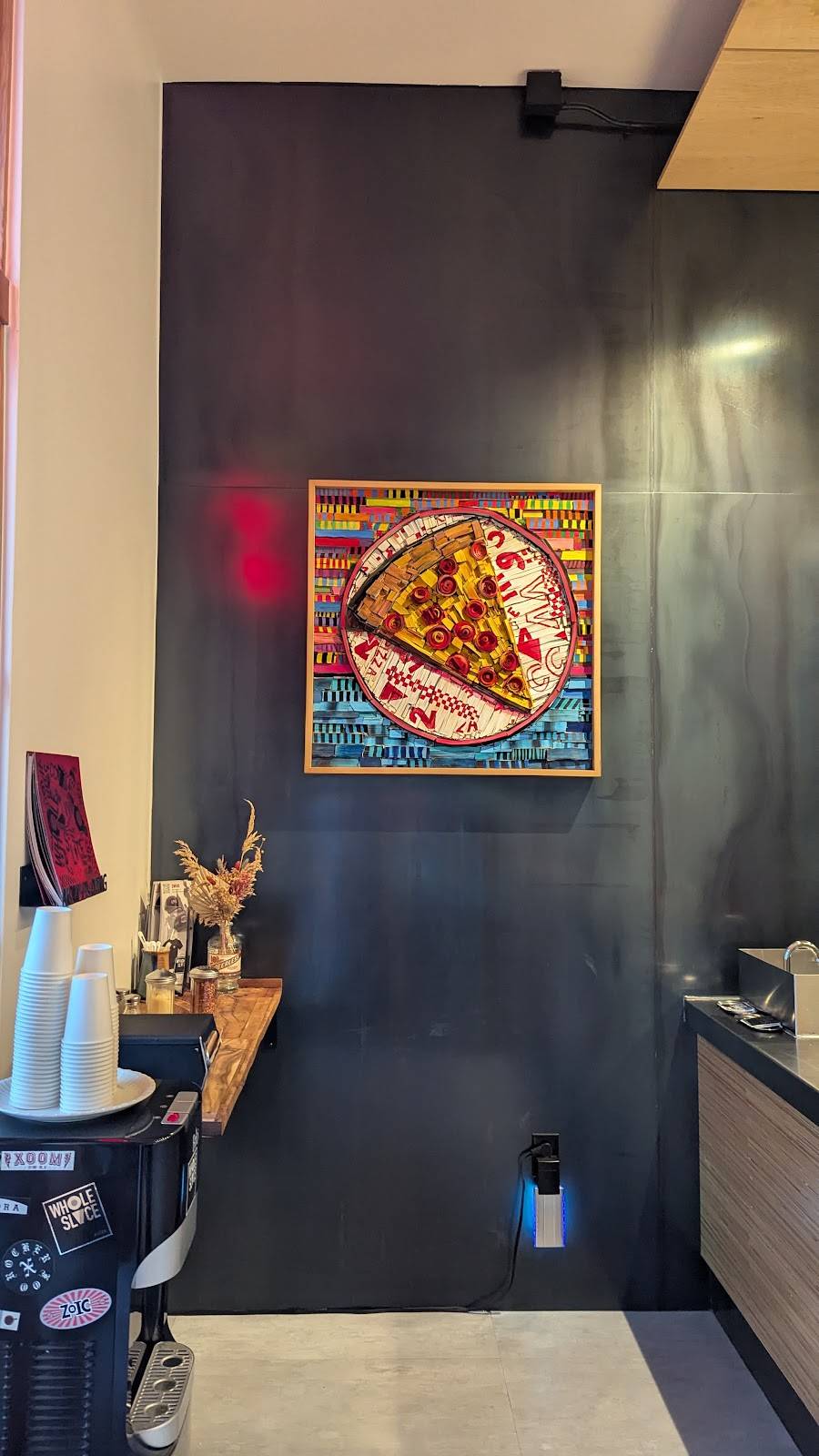 WHOLE SLVCE Pizza restaurant in Tucson - photo 4