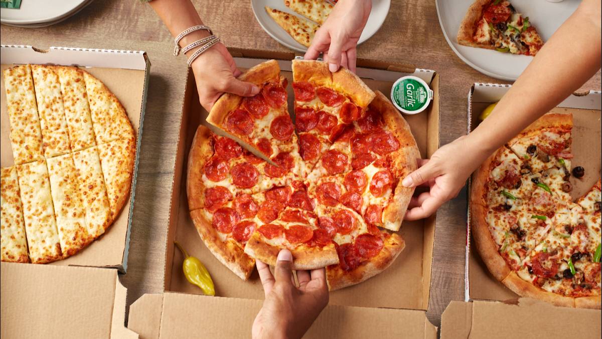 Papa Johns Pizza restaurant in Tucson - photo 2