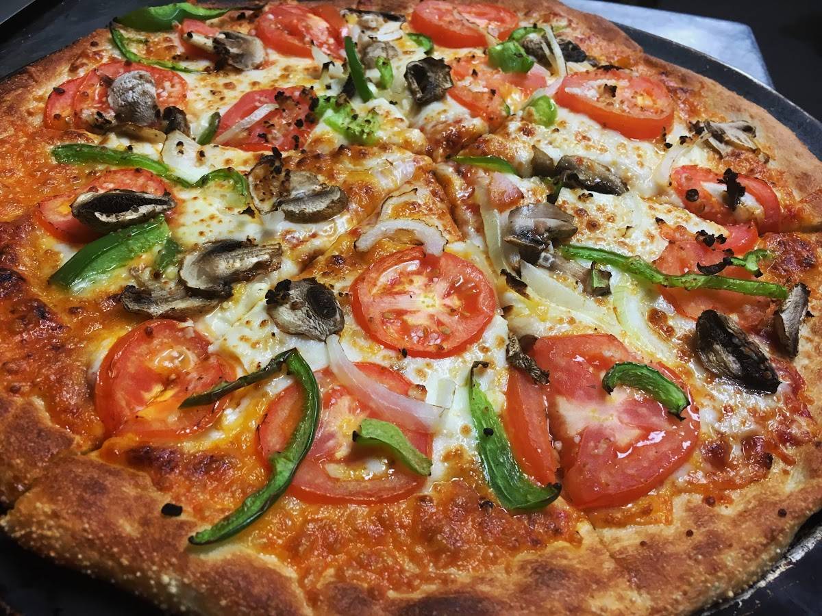 Rocky Mountain Pizza Company restaurant in Atlanta - photo 2