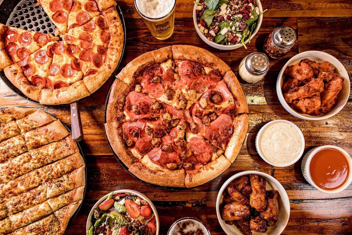 Woodstock's Pizza SLO restaurant in San Luis Obispo - photo 3