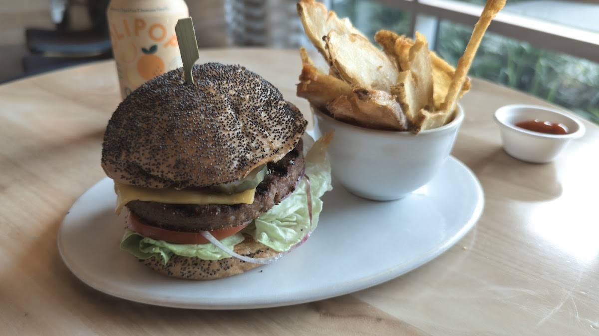 The Flyby restaurant in Mountain View - photo 2