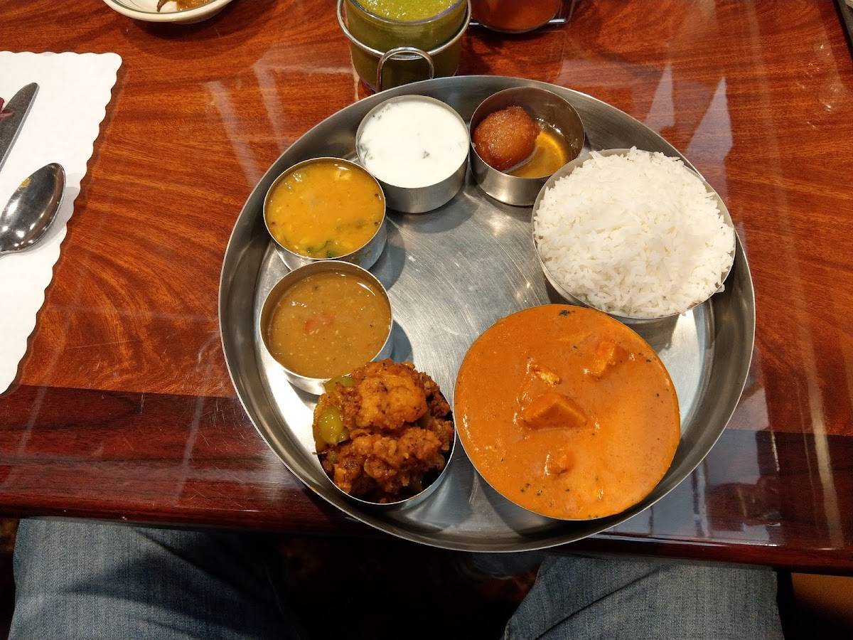 Swagat Indian Cuisine restaurant in Stockton - photo 2
