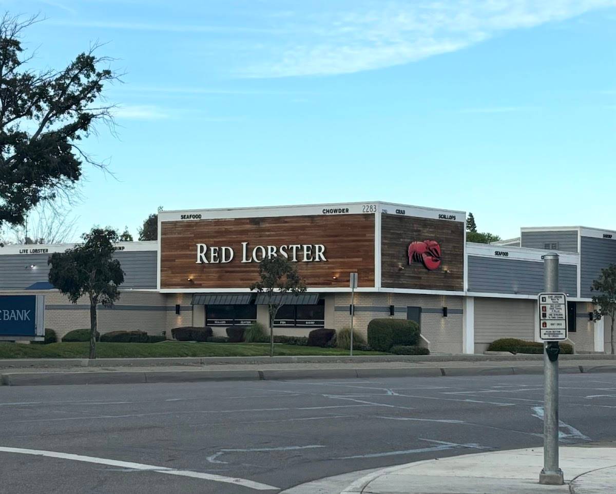 Red Lobster restaurant in Stockton - photo 5
