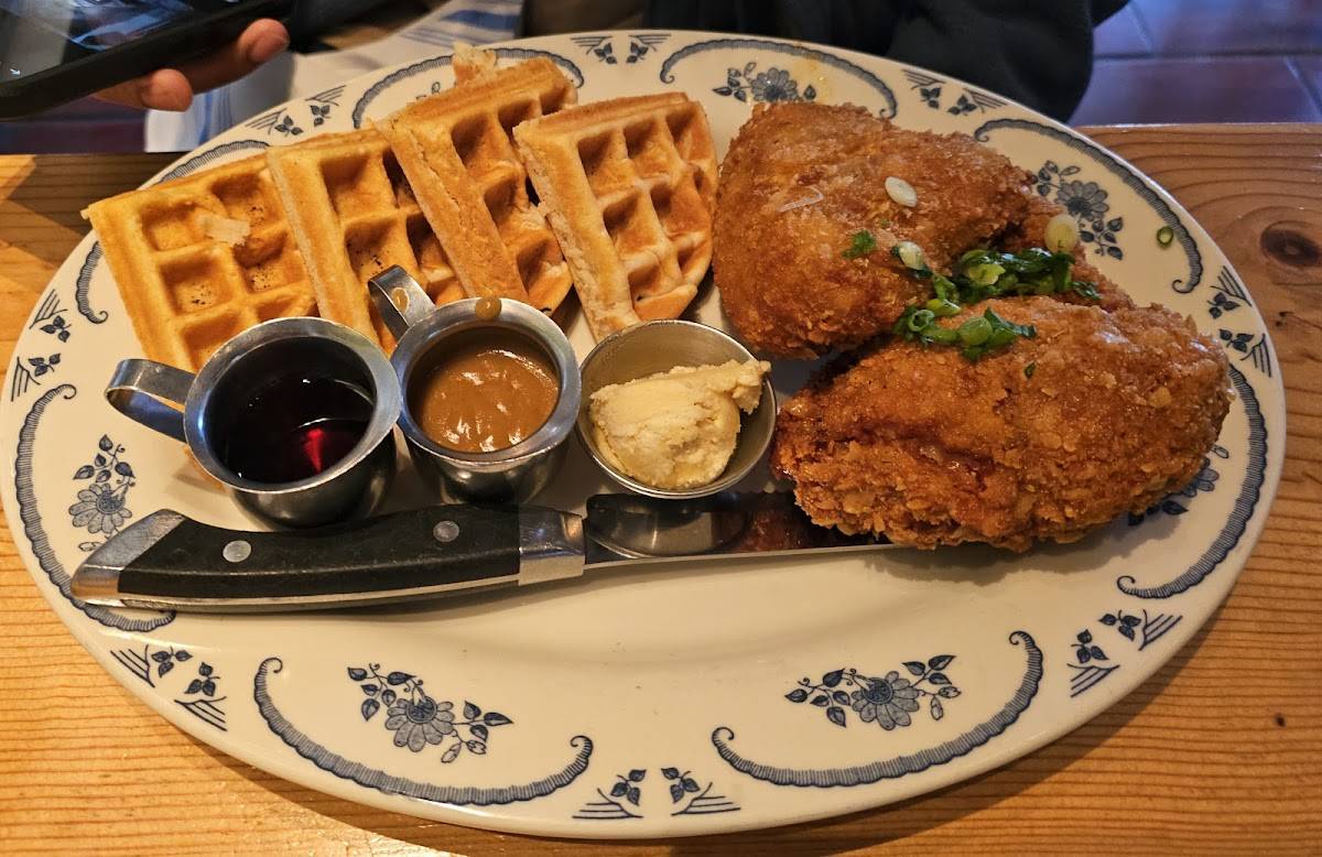 Nola restaurant in Palo Alto - photo 3