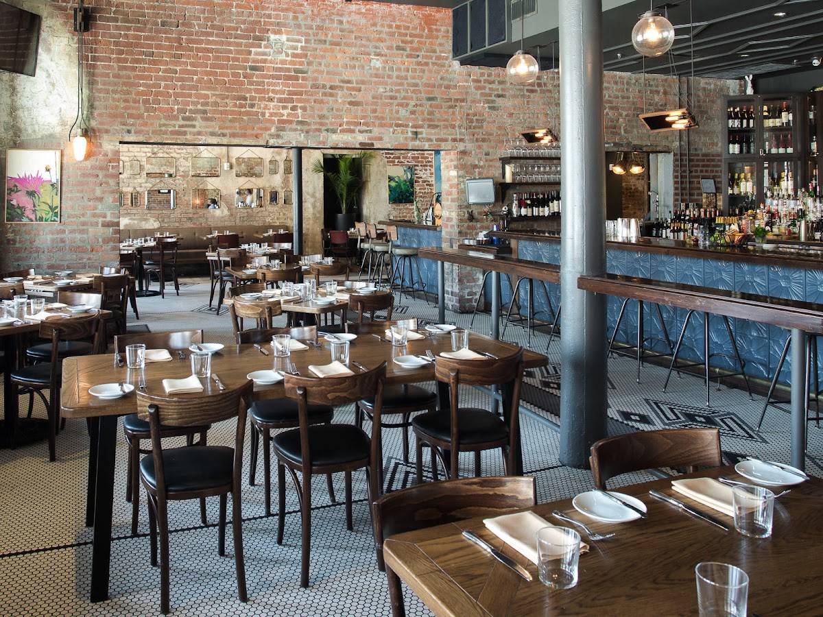 The Old No. 77 Hotel & Chandlery restaurant in New Orleans - photo 4