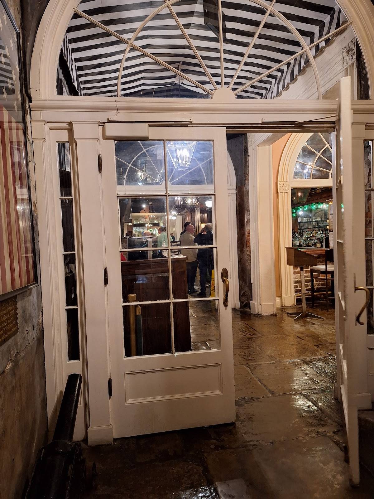 The Court of Two Sisters restaurant in New Orleans - photo 5