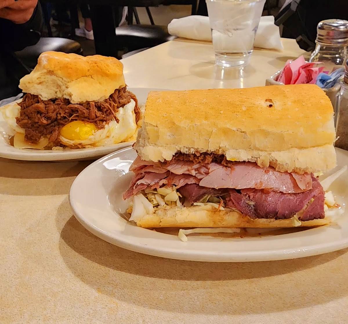 Mother's Restaurant restaurant in New Orleans - photo 4