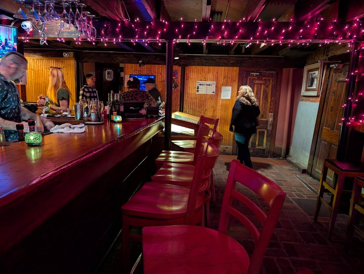 Snug Harbor Jazz Bistro restaurant in New Orleans - photo 4