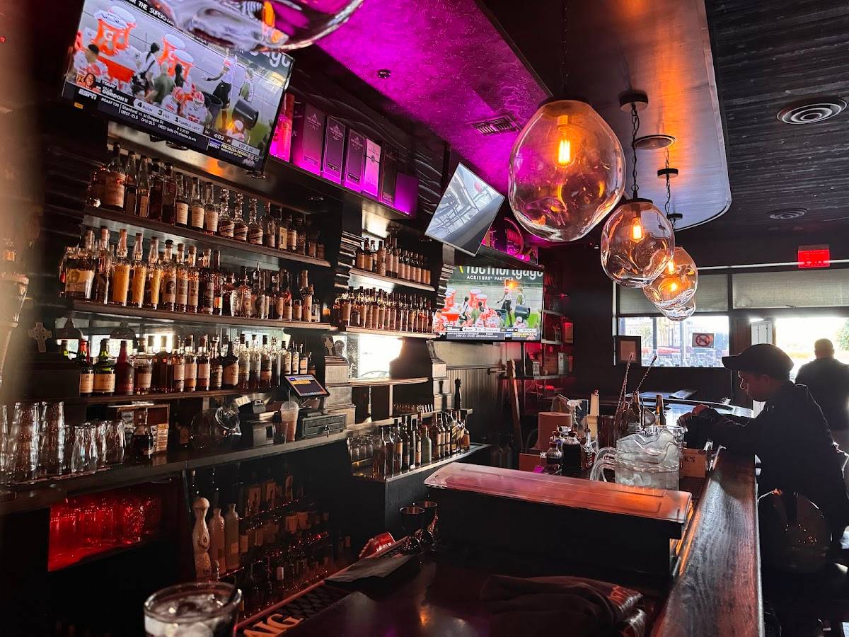 Chambers Bohemian Whiskey Lounge & Kitchen restaurant in Phoenix - photo 5