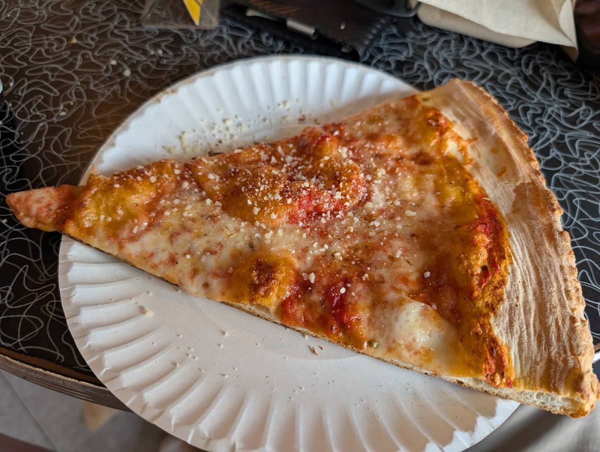 Brooklyn Pizza Company restaurant in Tucson - photo 5
