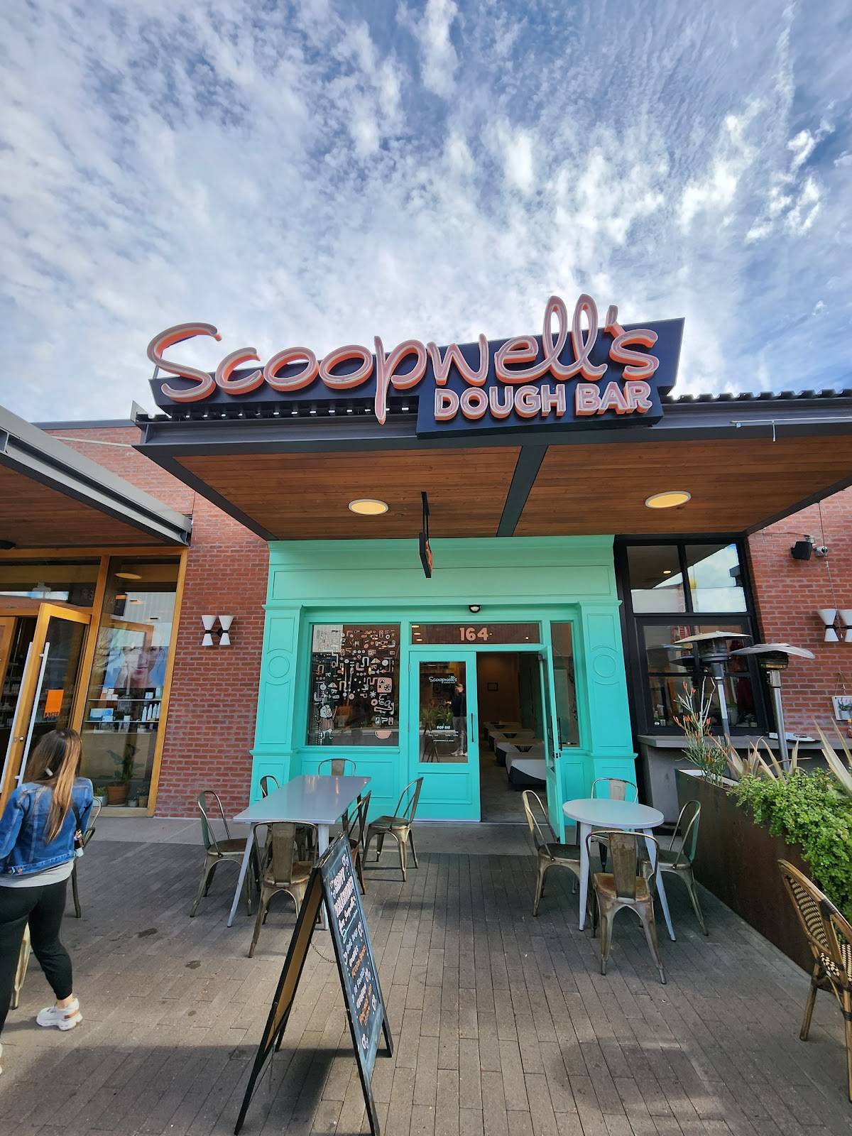 Scoopwell's Dough Bar restaurant in Phoenix - photo 4