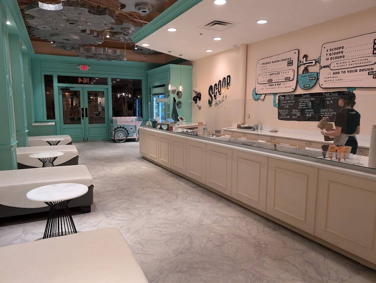 Scoopwell's Dough Bar restaurant in Phoenix - photo 5