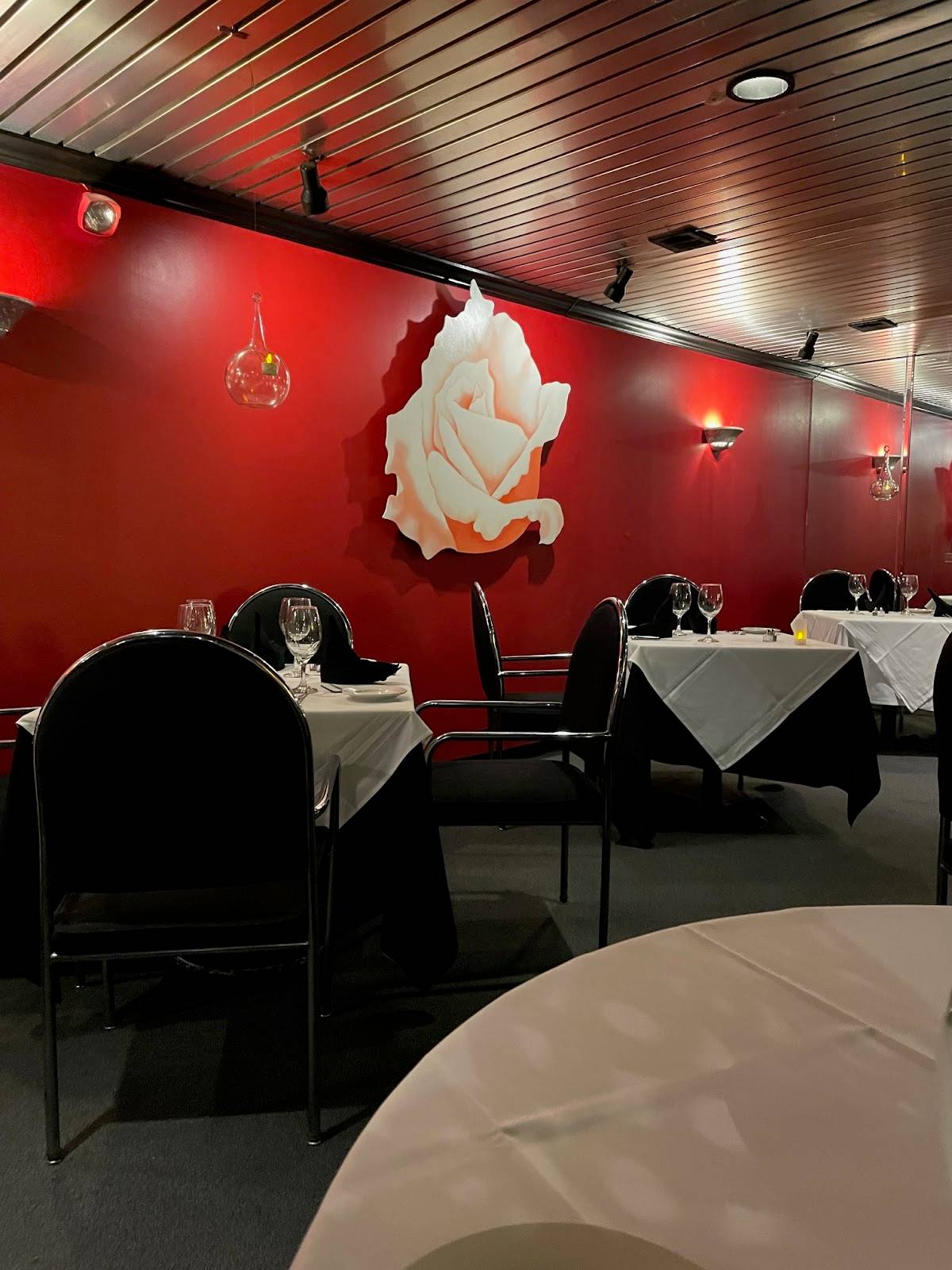 Avanti Restaurant restaurant in Phoenix - photo 5