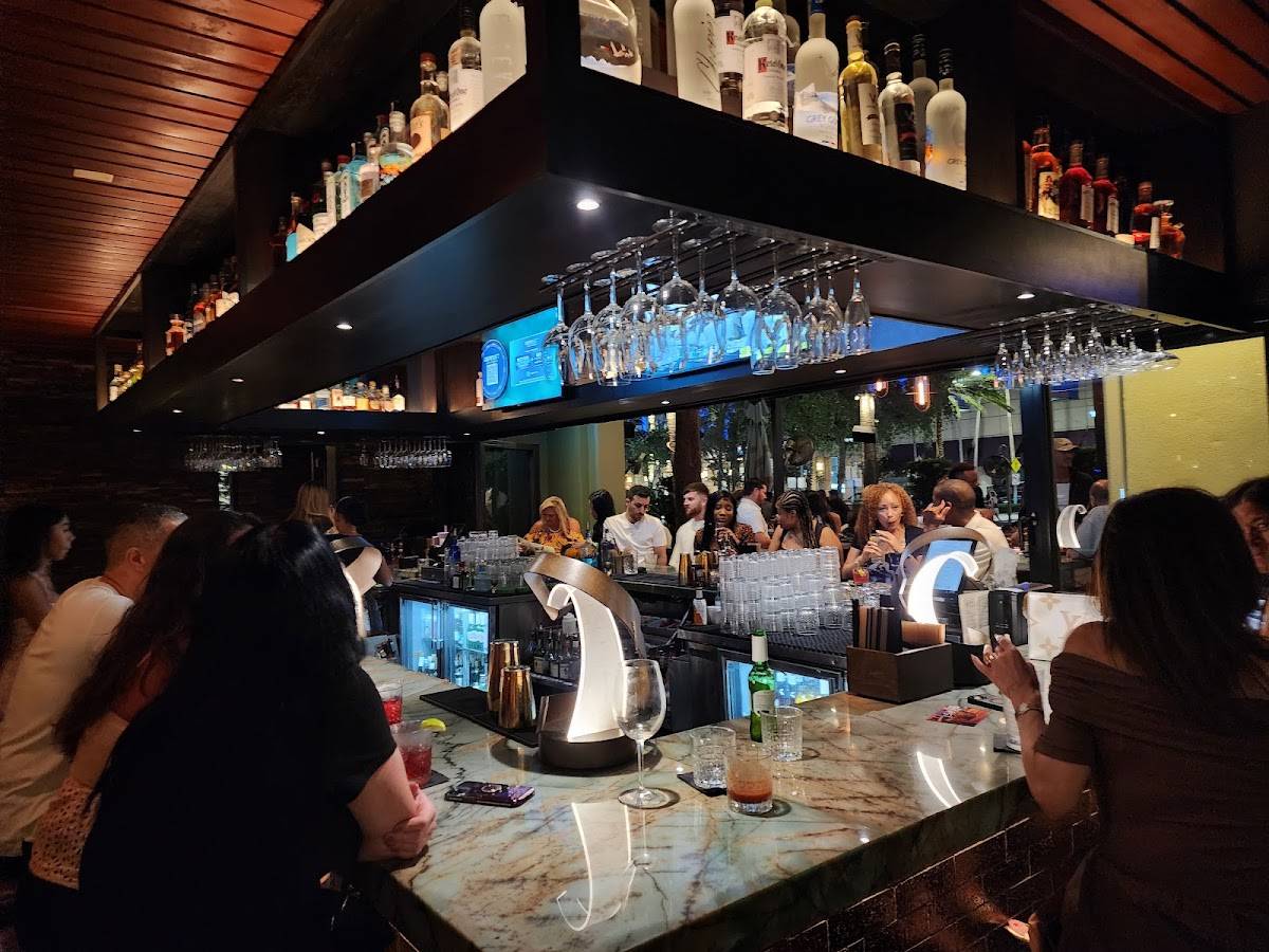 YOLO Restaurant restaurant in Fort Lauderdale - photo 5