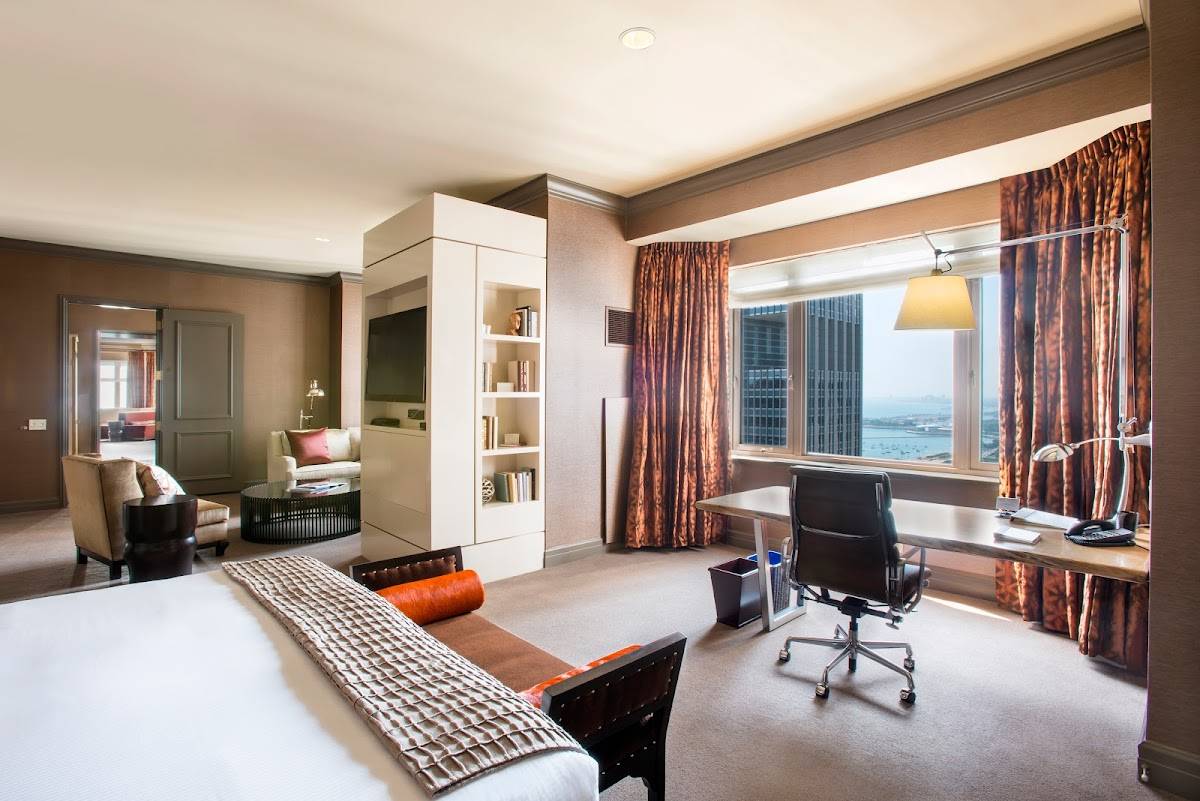 Fairmont Chicago - Millennium Park restaurant in Chicago - photo 2
