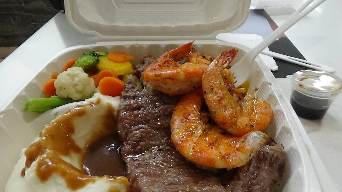 Steak & Fish Company restaurant in Honolulu - photo 2