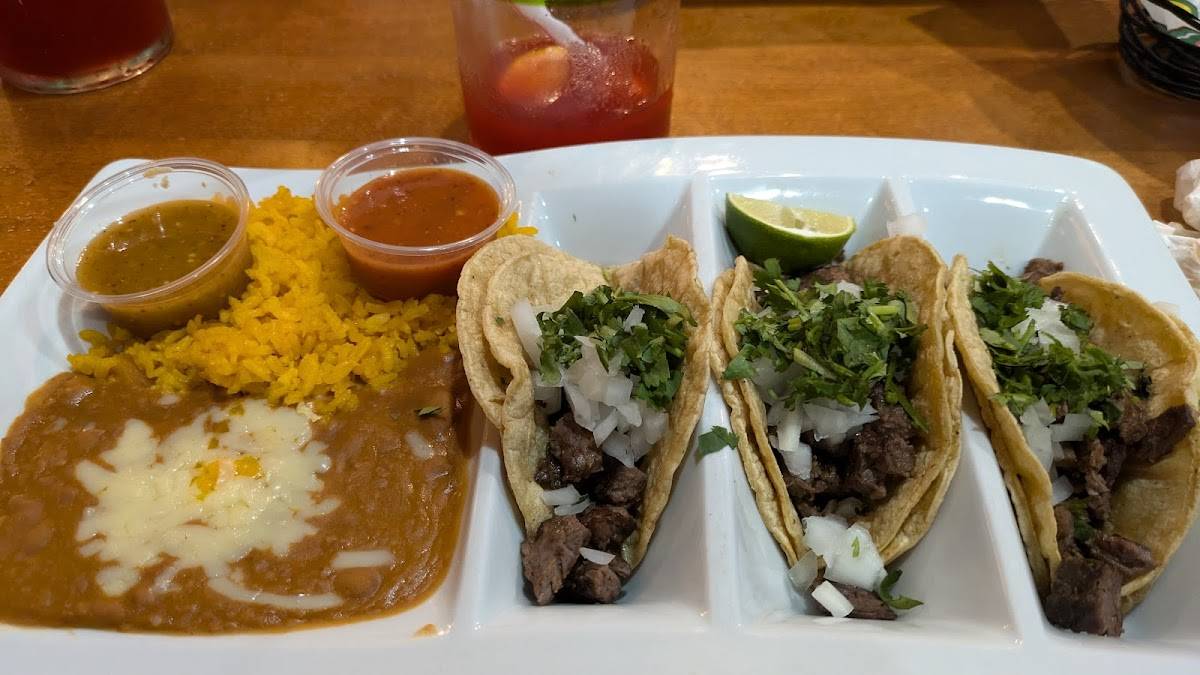 Blue Margaritas Mexican Bar & Grill - Photo 5