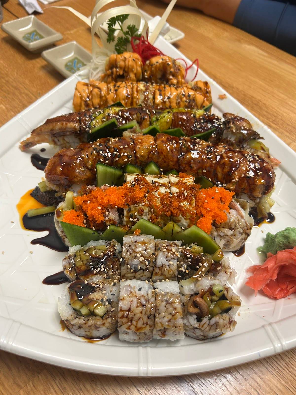 Happy Sushi restaurant in Springfield - photo 5