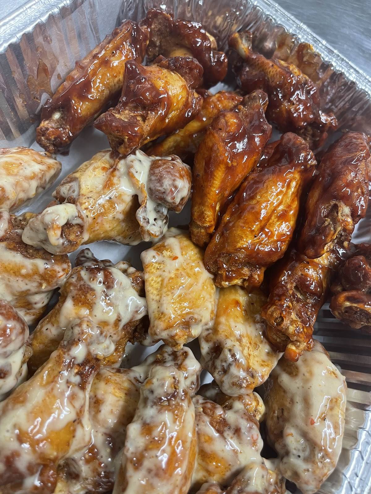 Express Chicken & Shrimp restaurant in Springfield - photo 2