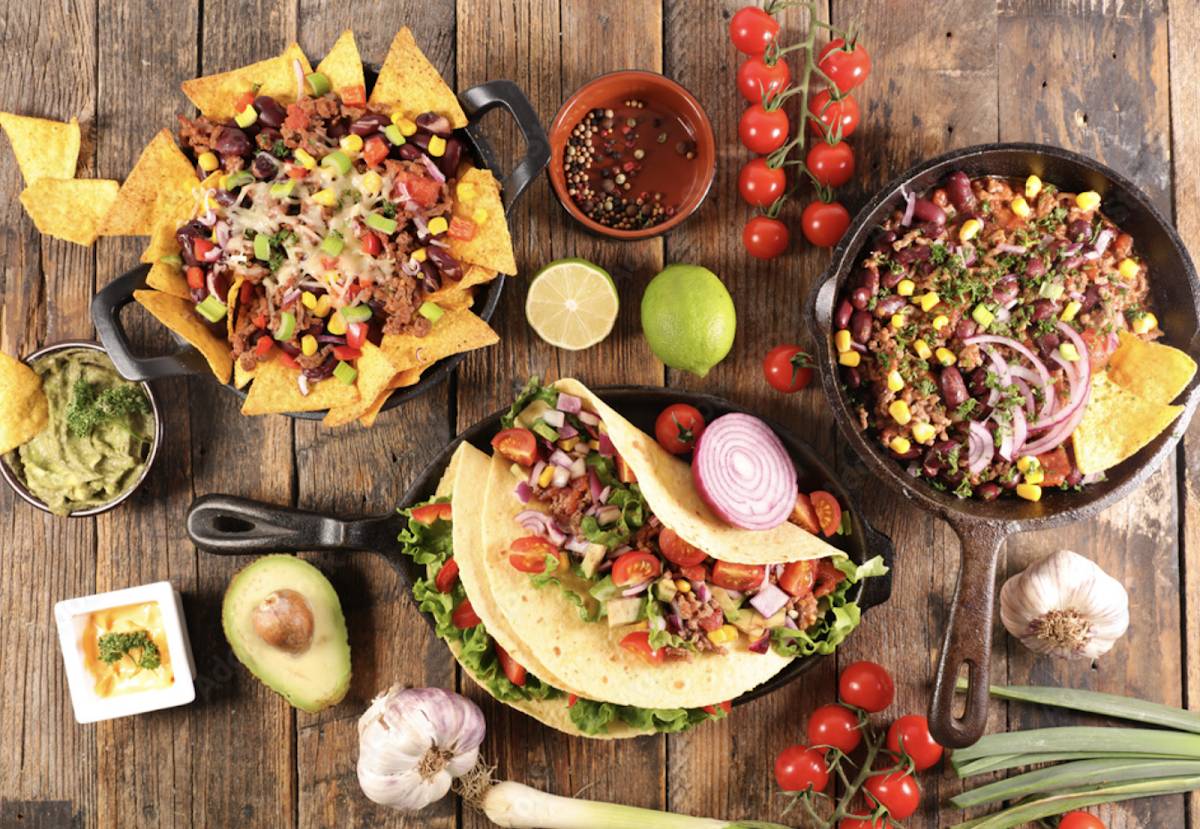 Casa Real Cantina & Grill restaurant in Springfield - photo 2