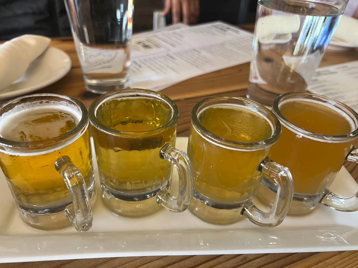 Steins Beer Garden & Restaurant restaurant in Mountain View - photo 4
