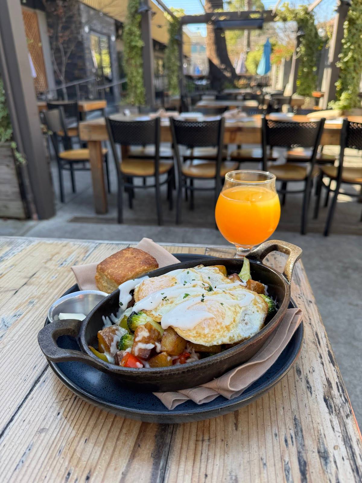 Steins Beer Garden & Restaurant restaurant in Mountain View - photo 5