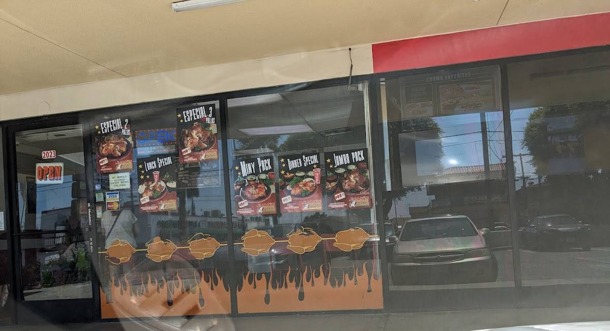 Juan's Rotisserie Pollo restaurant in Los Angeles - photo 5