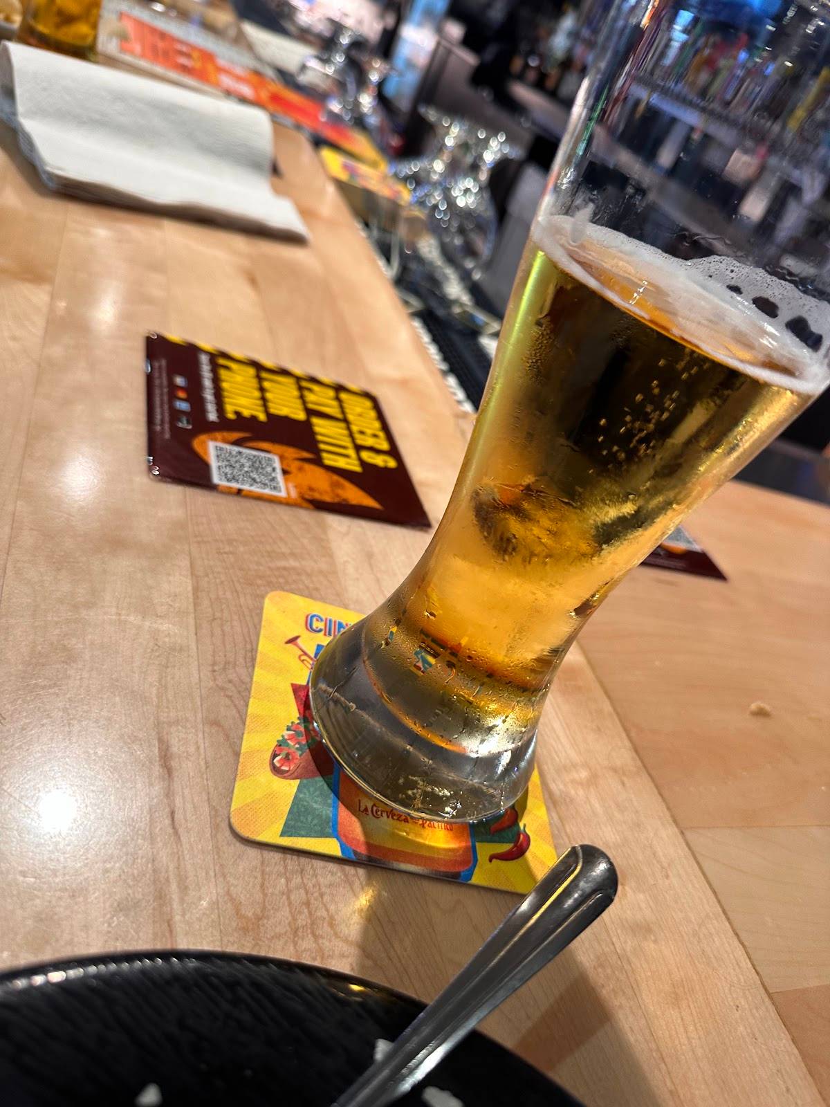 Buffalo Wild Wings restaurant in Seaside - photo 4