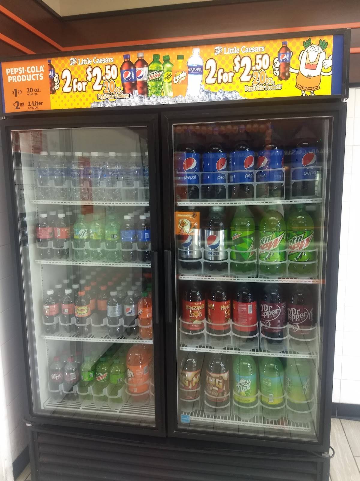 Little Caesars Pizza restaurant in Seaside - photo 4