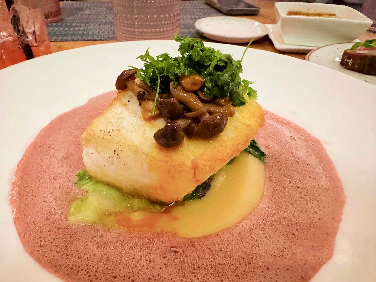 One Market Restaurant/Mark 'n Mike's NY Style Deli restaurant in San Francisco - photo 3