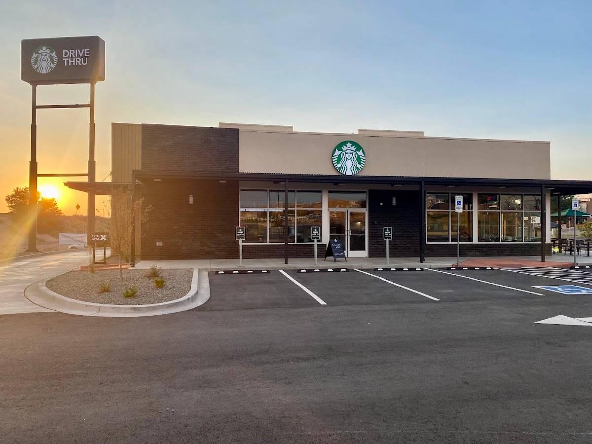 Starbucks restaurant in Edgewood - photo 5