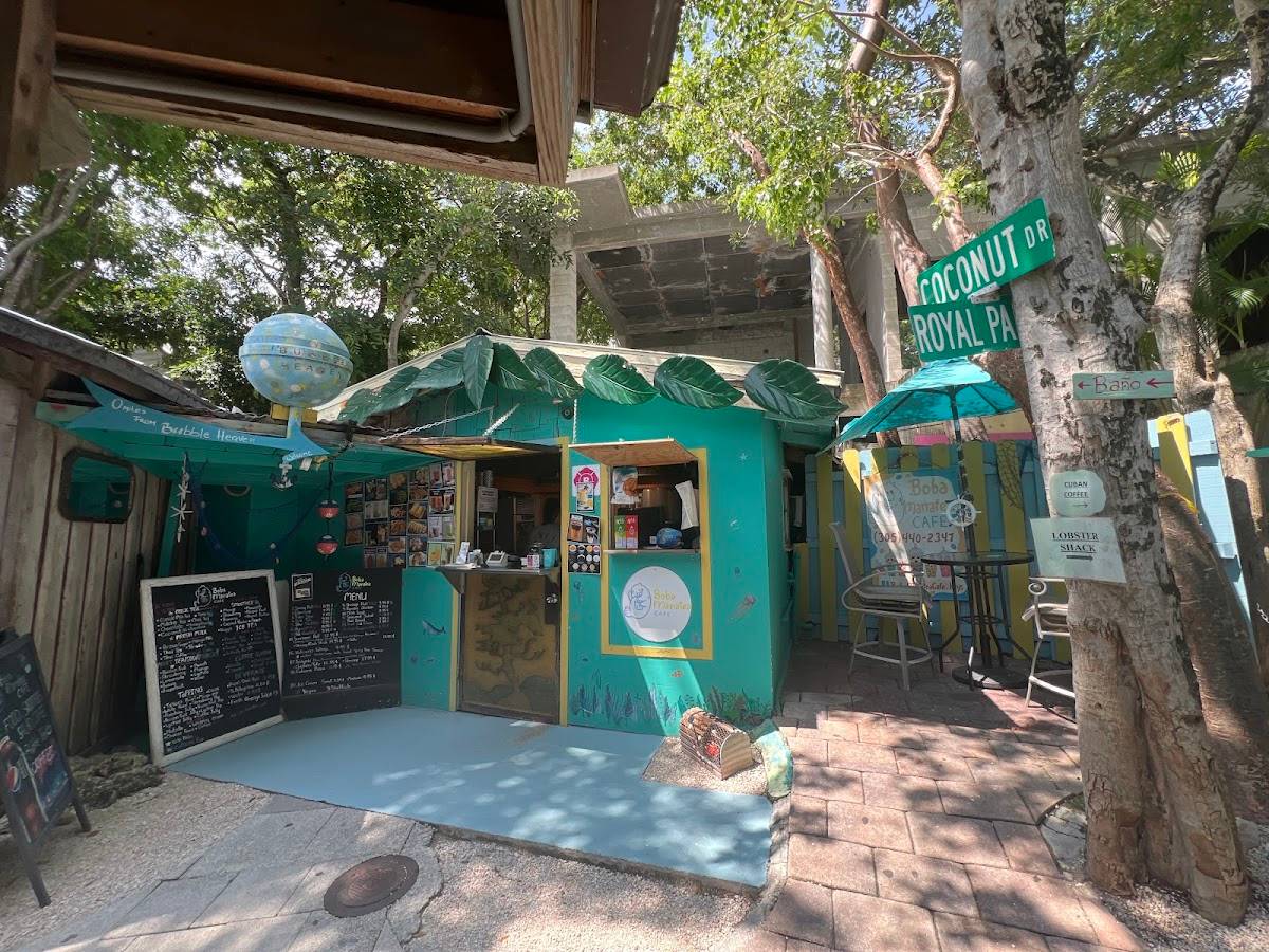 Boba Manatea Café restaurant in Islamorada - photo 4