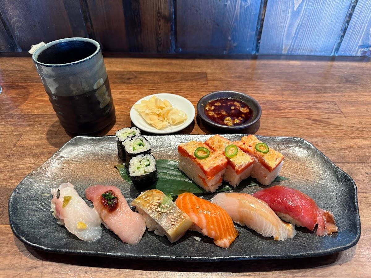 Robata JINYA - 3rd St. restaurant in Los Angeles - photo 2
