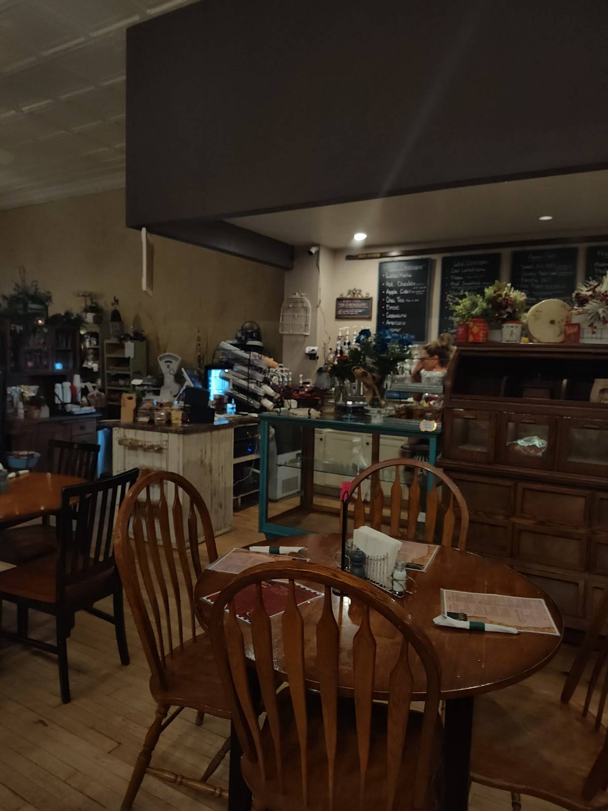 Sweet Grass restaurant in Wessington Springs - photo 4