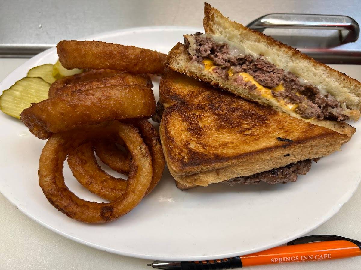 Springs Inn Cafe restaurant in Wessington Springs - photo 3