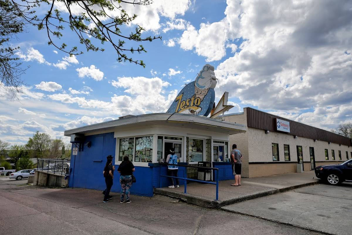 Zesto restaurant in Pierre - photo 3