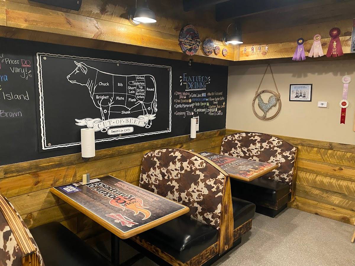 Richie Z's Brickhouse BBQ & Grill restaurant in Pierre - photo 5