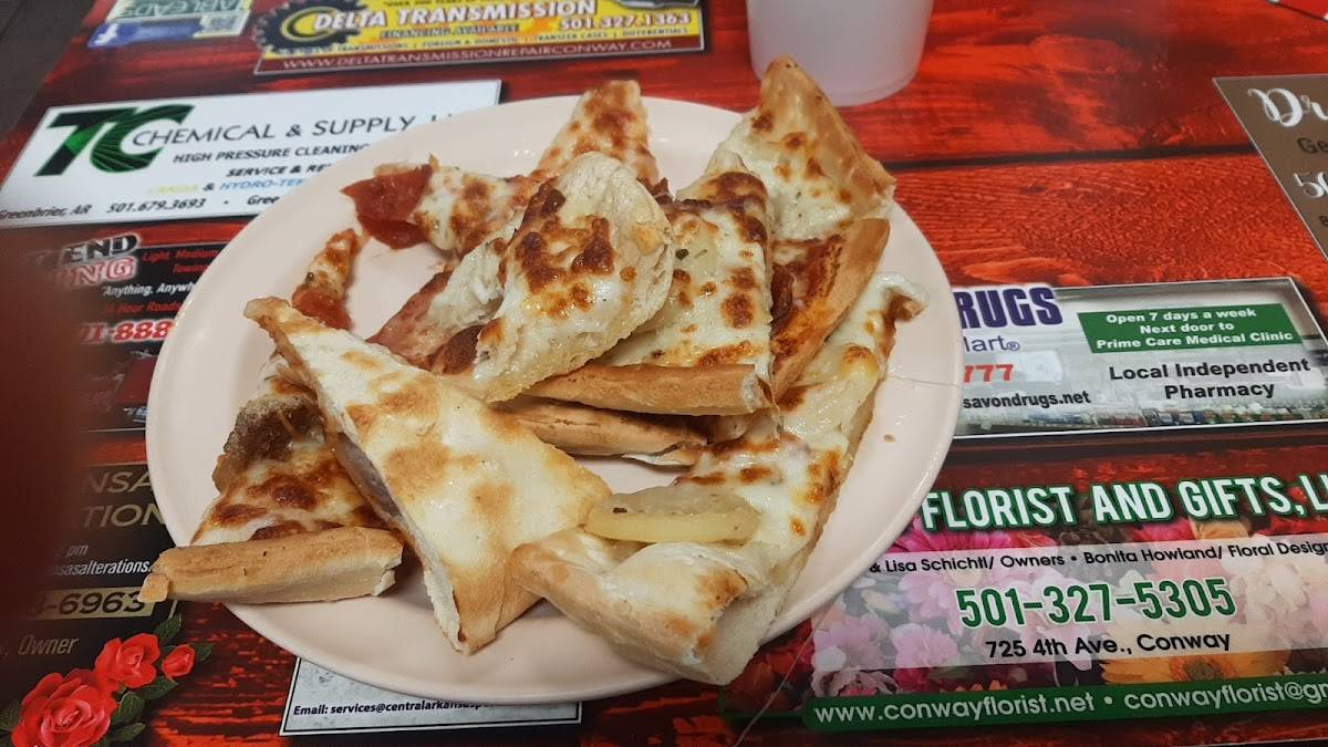 Larry's Pizza Conway restaurant in Conway - photo 5