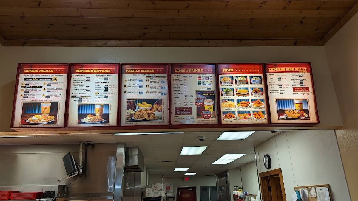 Chicken Express Conway restaurant in Conway - photo 3