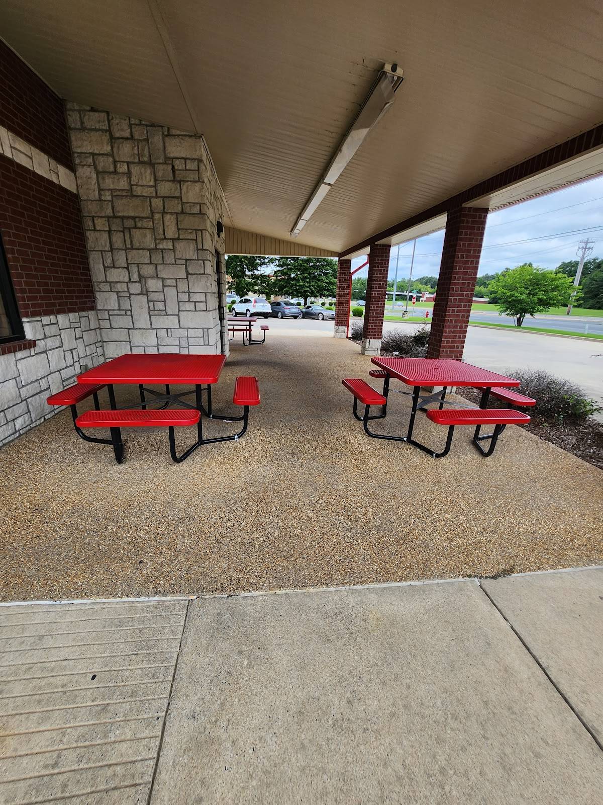 Chicken Express Conway restaurant in Conway - photo 4