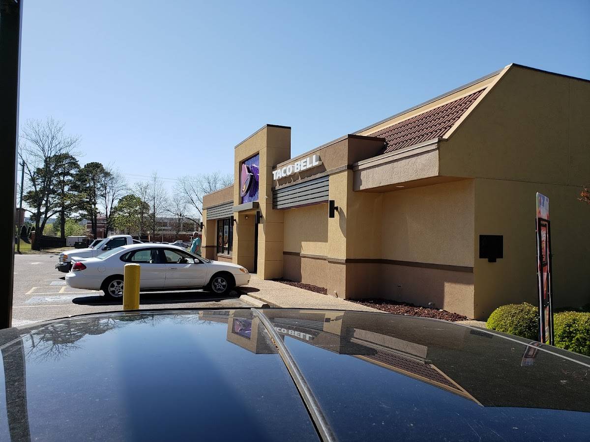 Taco Bell restaurant in Russellville - photo 4