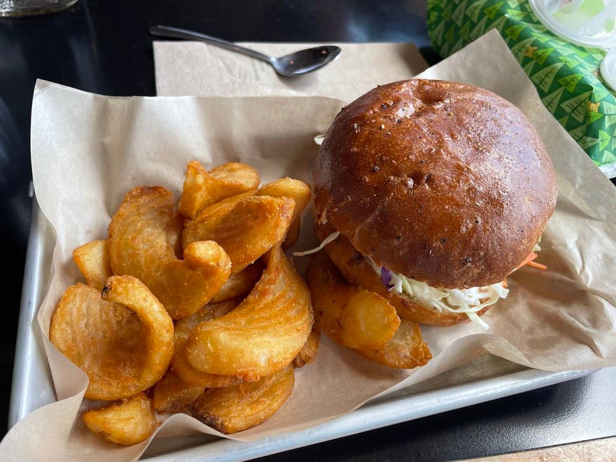 The Filling Station restaurant in Bellingham - photo 4
