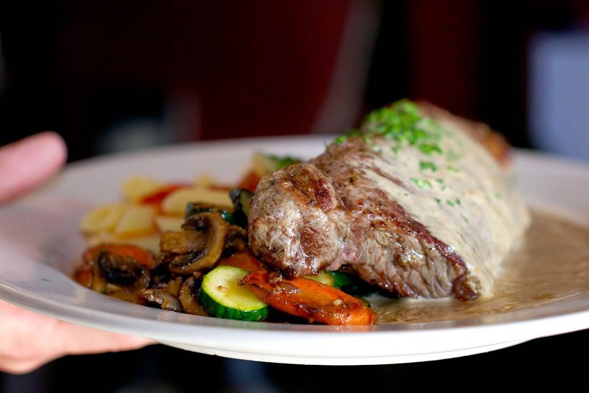 Mambo Italiano Cafe restaurant in Bellingham - photo 2