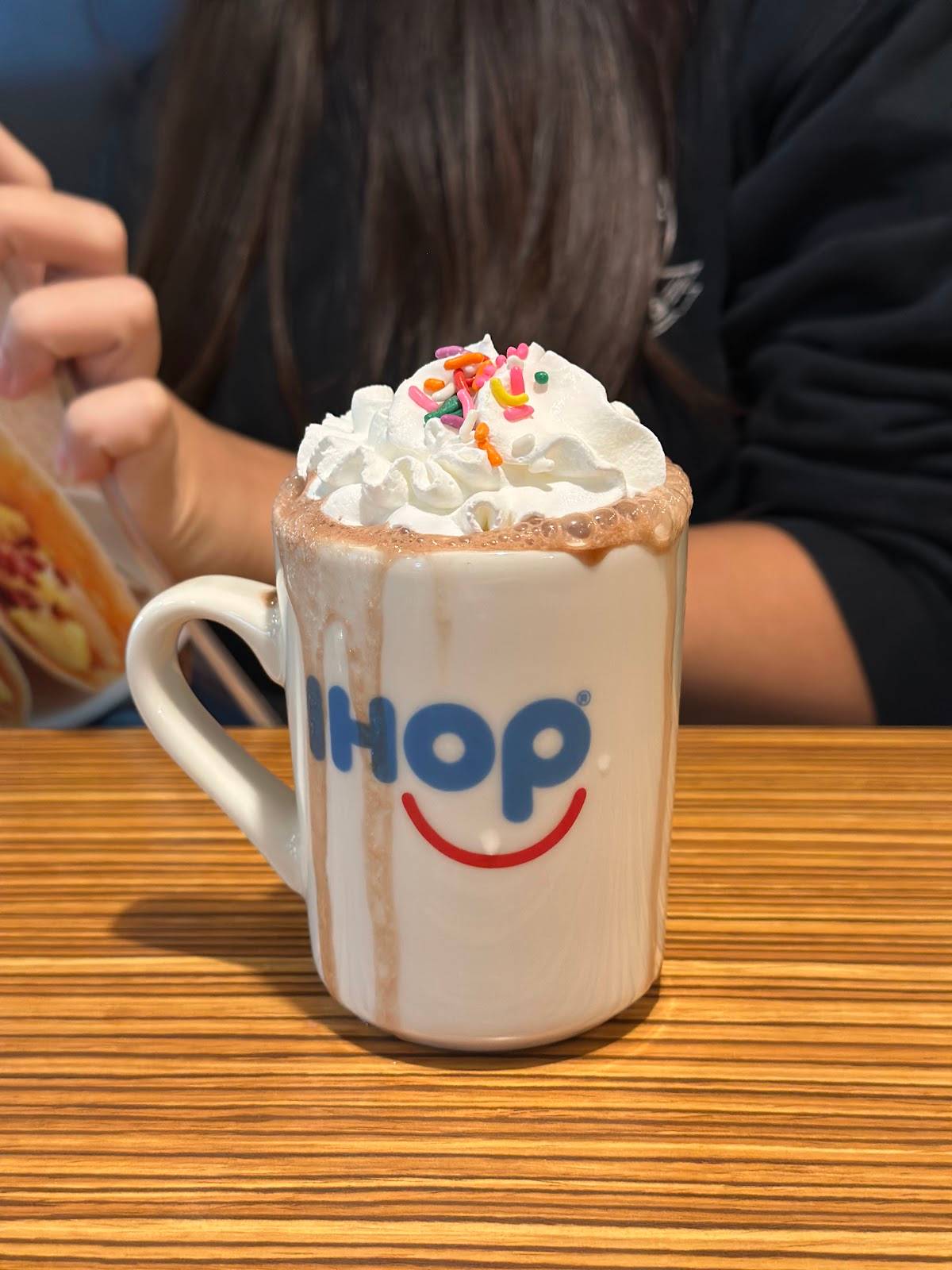 IHOP restaurant in Bellingham - photo 4