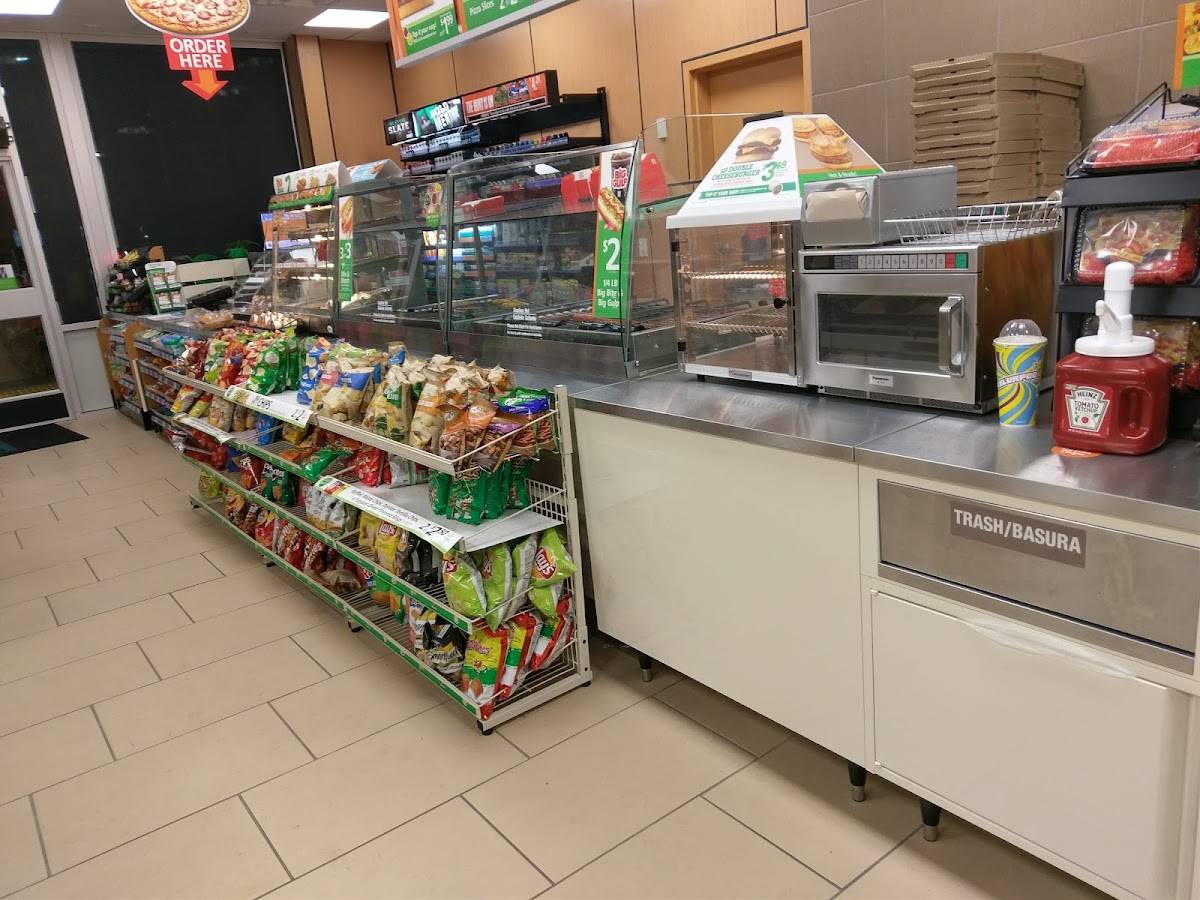 7-Eleven restaurant in San Diego - photo 4