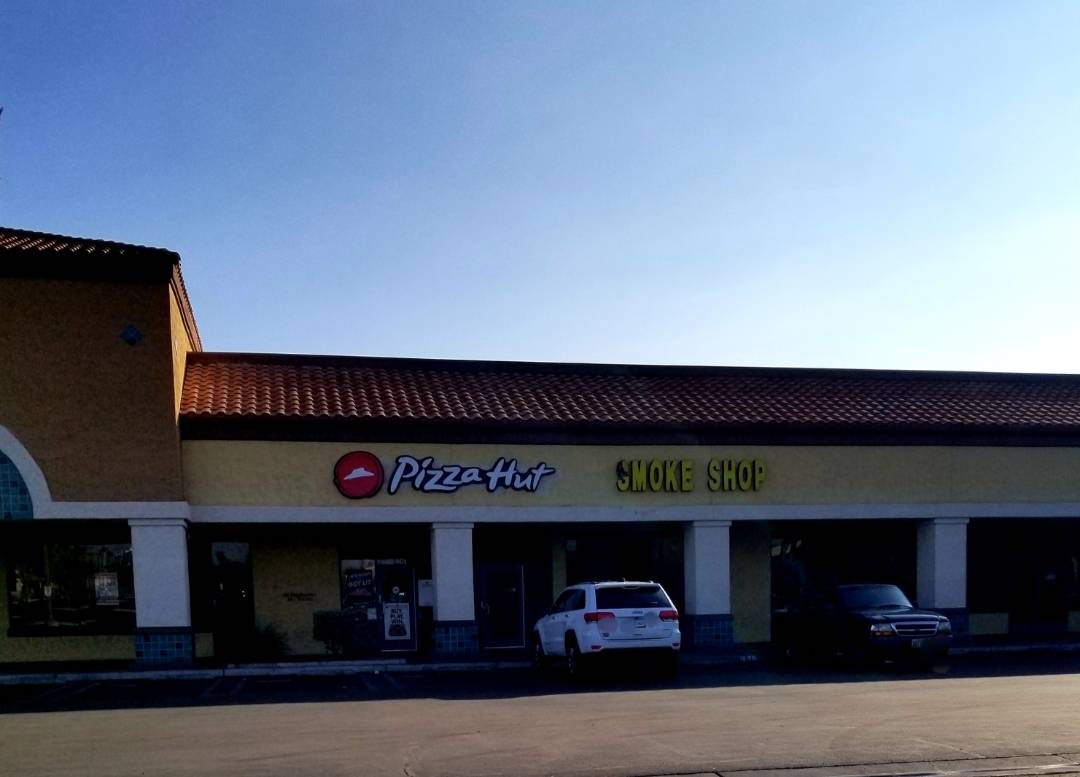 Pizza Hut restaurant in Las Vegas - photo 3