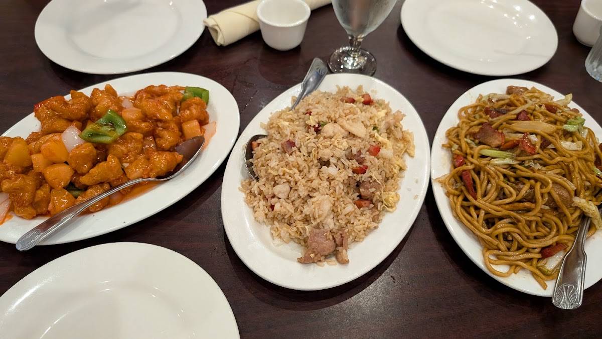 Chef's Experience China Bistro restaurant in Hayward - photo 2